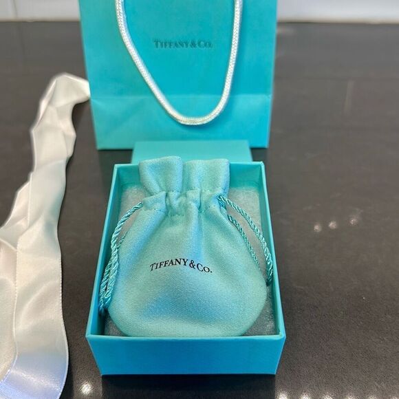 Tiffany & Co. Jewelry Box Bundle (5 Piece) - Picture 5 of 7